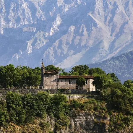 Eremo Di Szálloda *